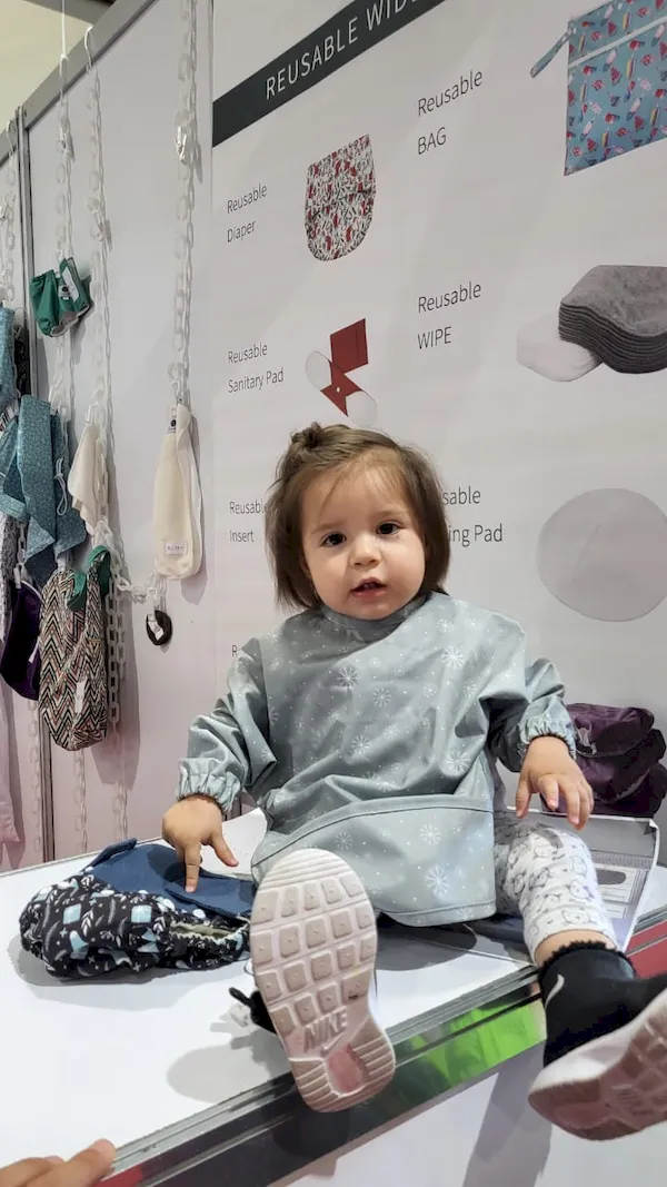 Reusable care product experience at the exhibition